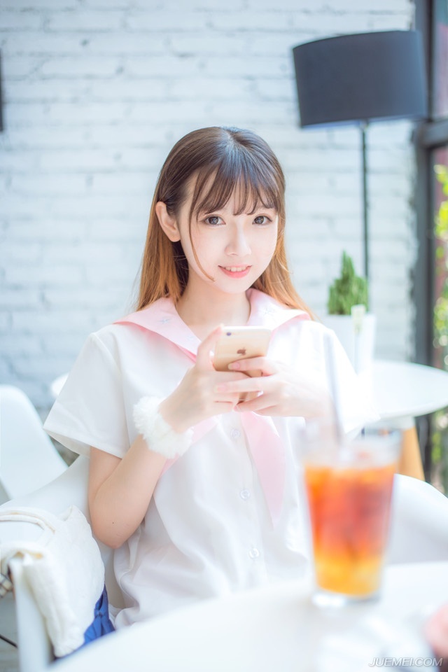 友情和爱情之间的说说